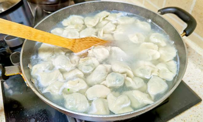 肝、二明目、三解毒鲜嫩营养包饺子真香麻将胡了2试玩网站冬天使劲吃这菜一护(图6) 肝、二明目、三解毒鲜嫩营养包饺子真香麻将胡了2试玩网站冬天使劲吃这菜一护(图6)